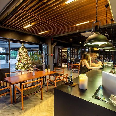 Loft Mania Boutique Hotel Chumphon Exterior foto
