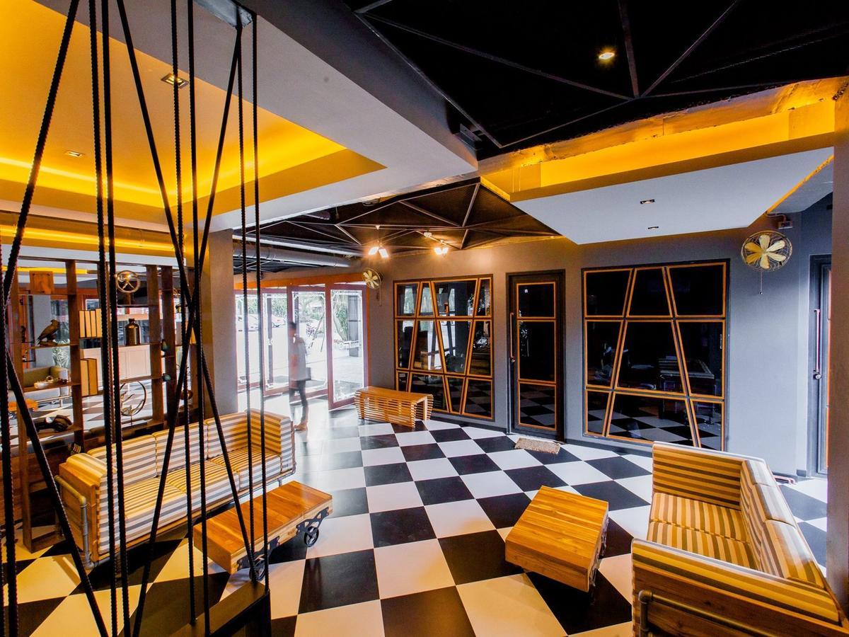 Loft Mania Boutique Hotel Chumphon Exterior foto